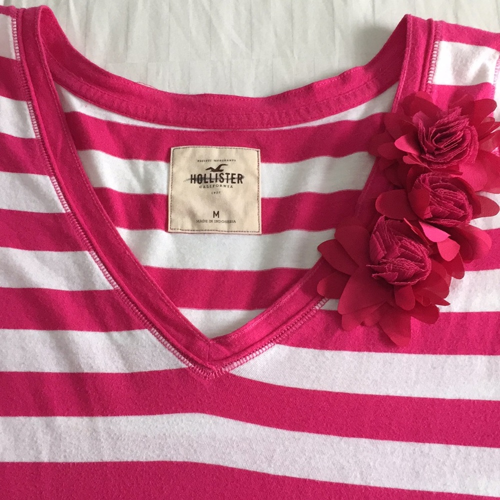 Hollister striped tee.